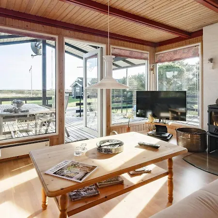 Two-bedroom In Hurup Thy 2 *